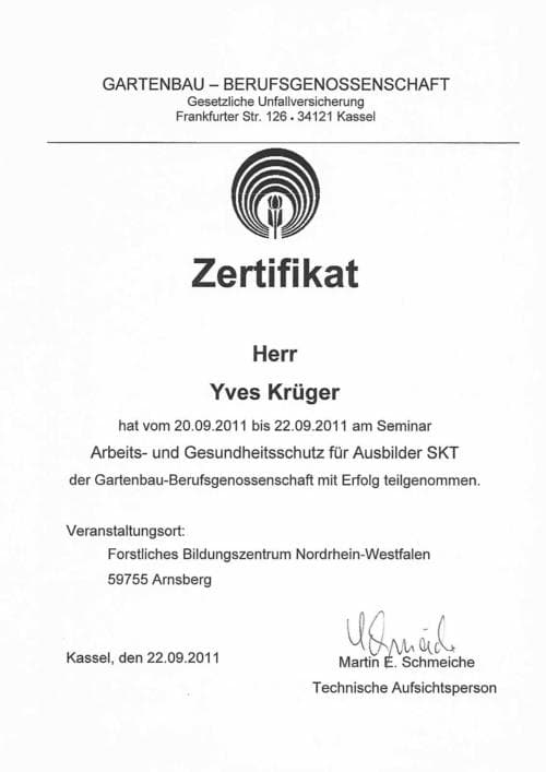 SKT-BG-u-FLL-BG_Seite_1